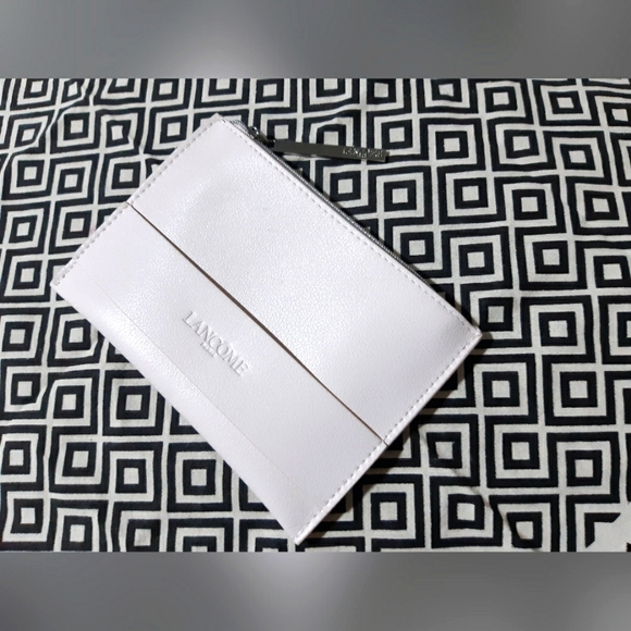 LANCOME Pouch (BRAND NEW) - Picture 7 of 12